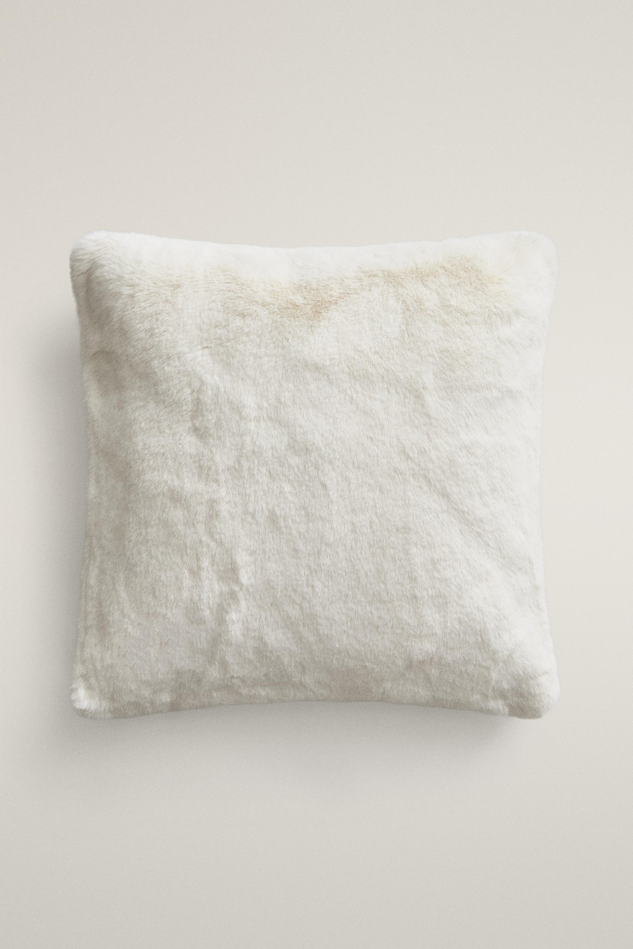 HOUSSE DE COUSSIN FOURRURE RASE